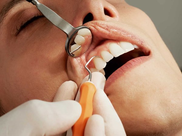 What Advanced Techniques Can UK Dental Practices Use to Improve Patient Experience?